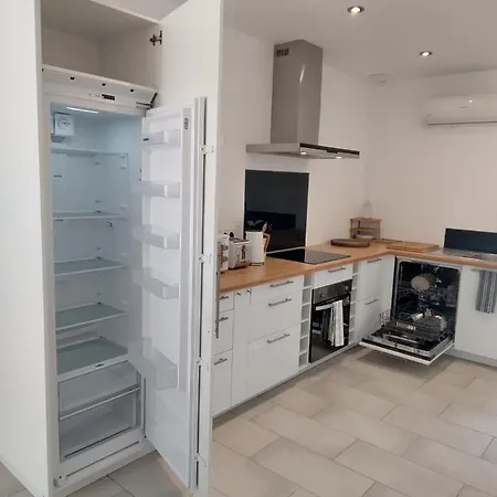 Bois Flottes Villa